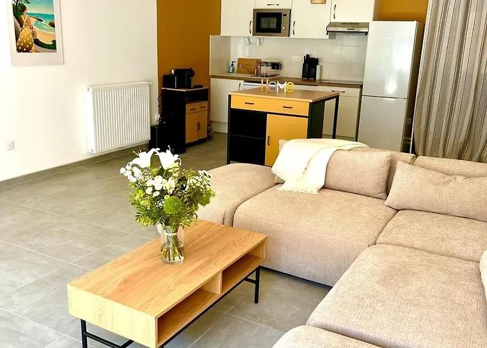 Grand Neuf A 150m De La Du Platin